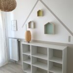 décorations et rangements pour une chambre de bébé